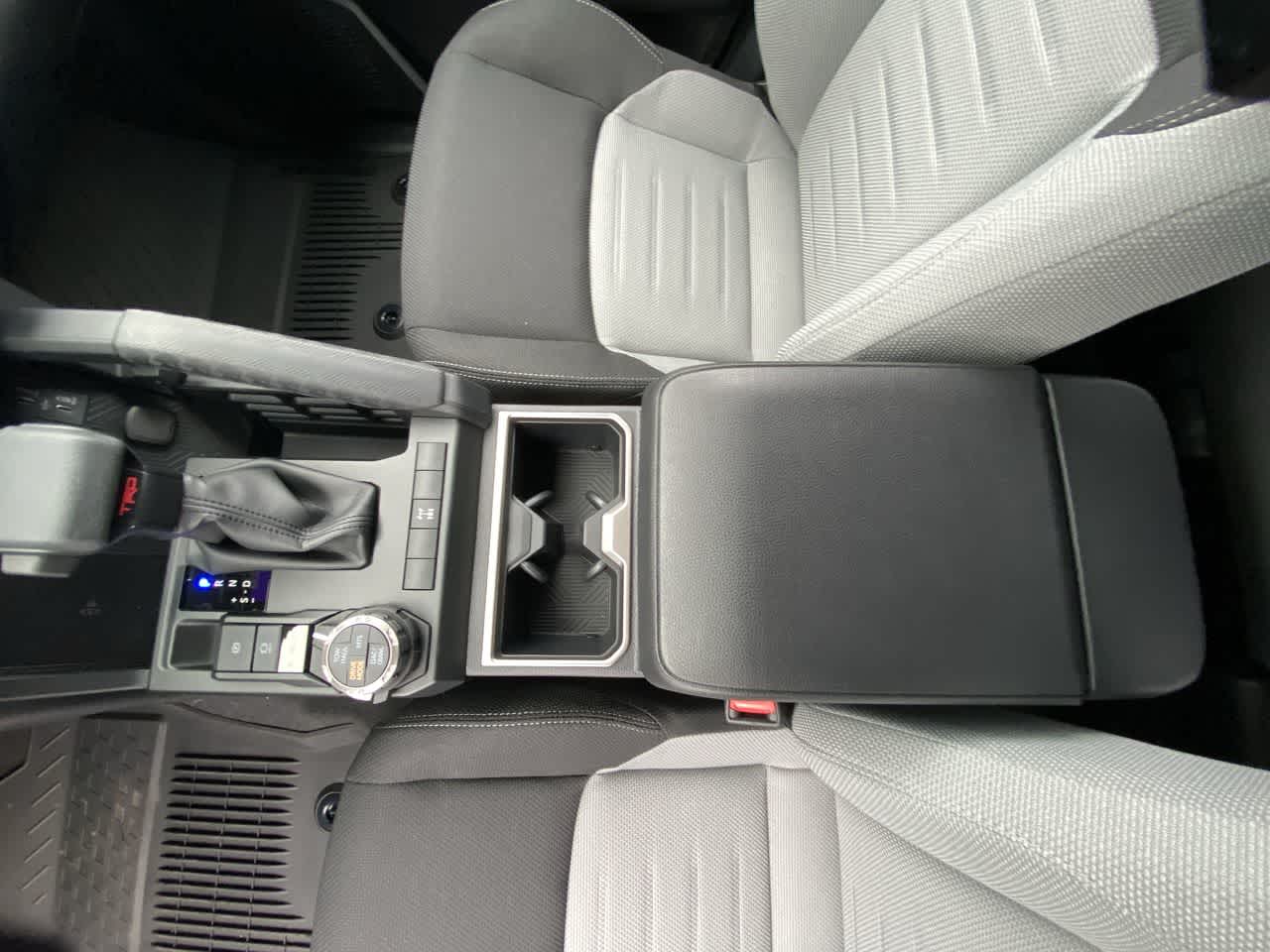 Thumbnail: 2025 Toyota 4Runner - 20