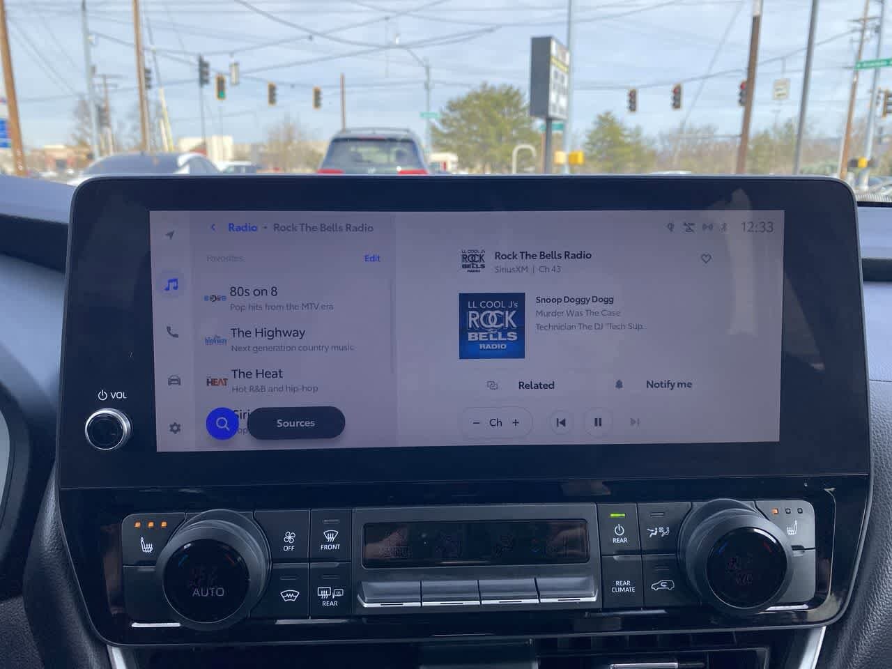 Thumbnail: 2025 Toyota Grand Highlander - 16