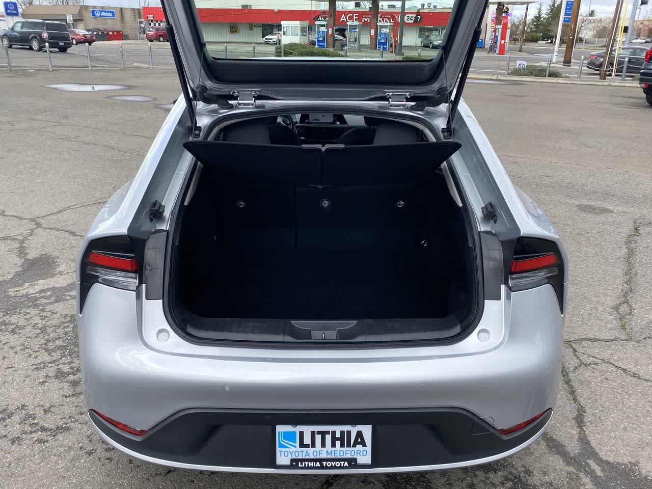 Thumbnail: 2024 Toyota Prius - 22