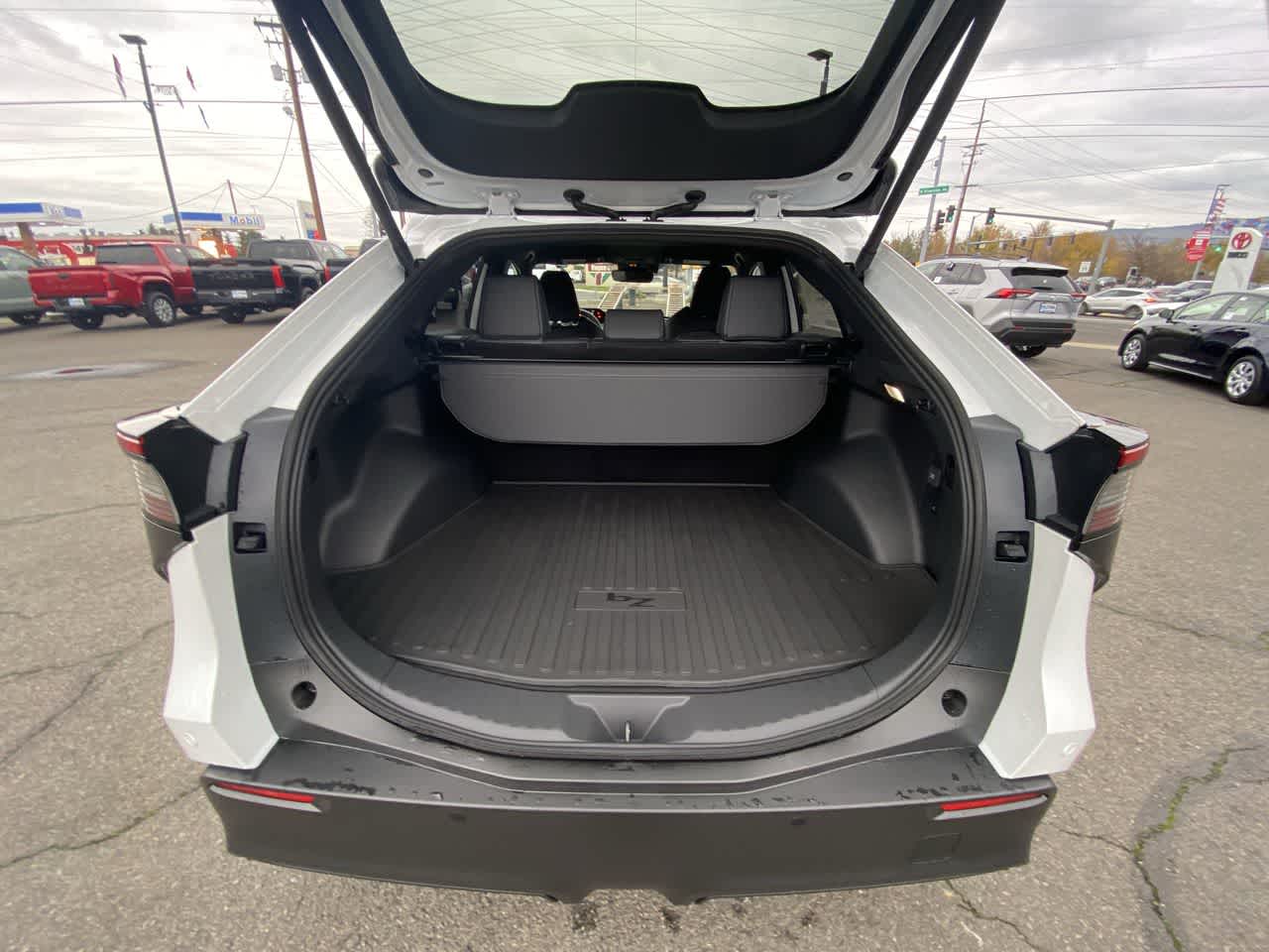 Thumbnail: 2026 Toyota bZ - 22