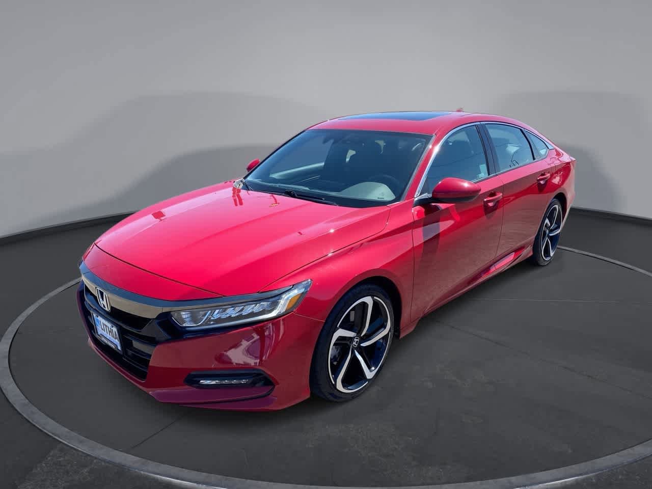 2018 Honda Accord 2.0T Sport Auto's photo