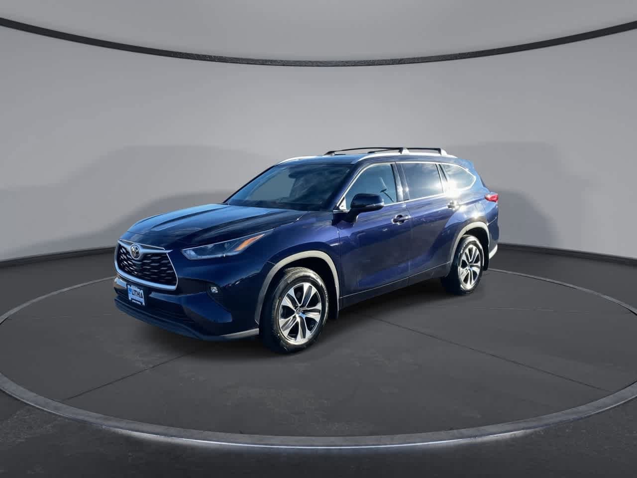 Thumbnail: 2021 Toyota Highlander - 4
