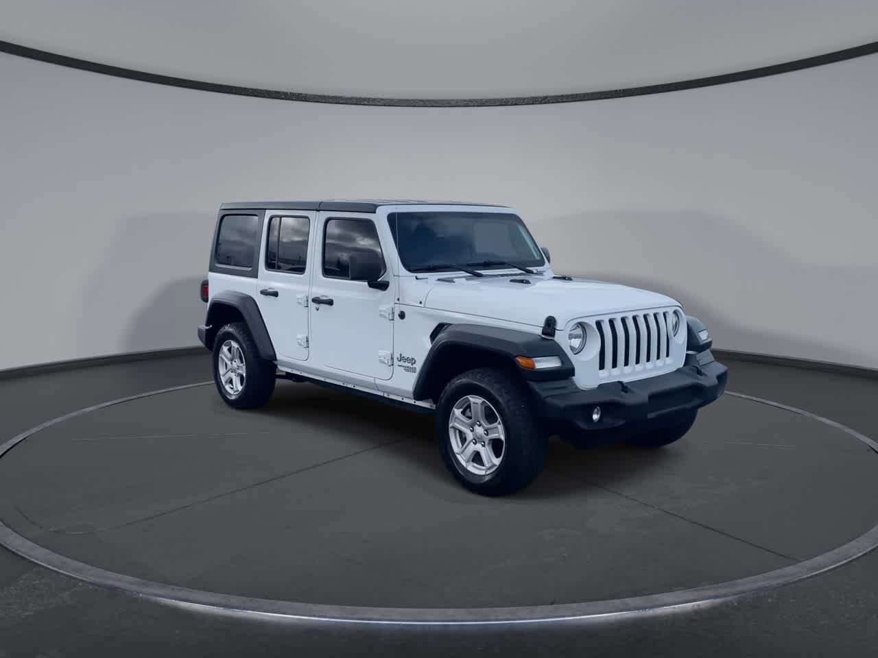 2018 Jeep Wrangler Unlimited Sport photo 2