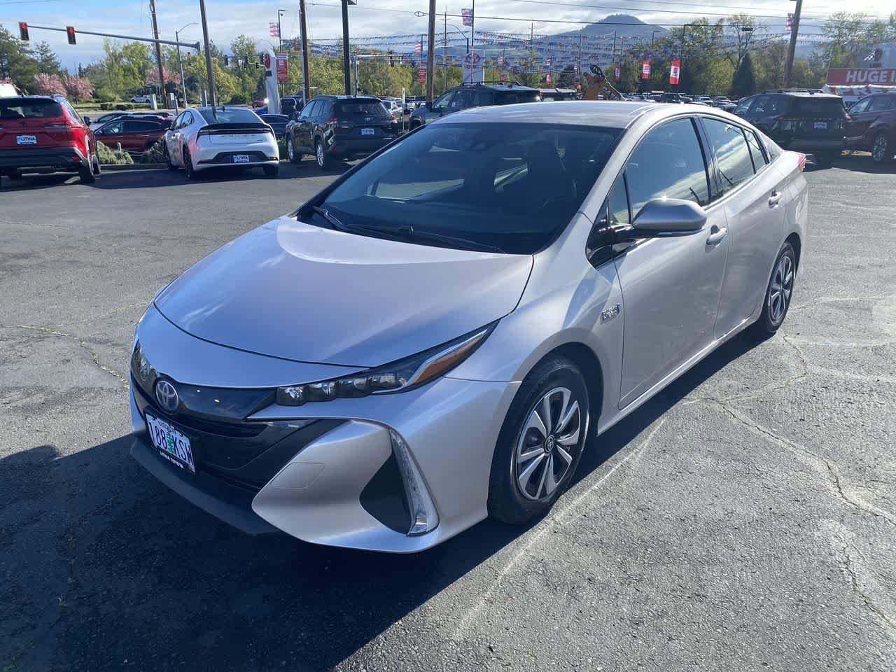 2017 Toyota Prius Prime Premium -
                  Medford, OR