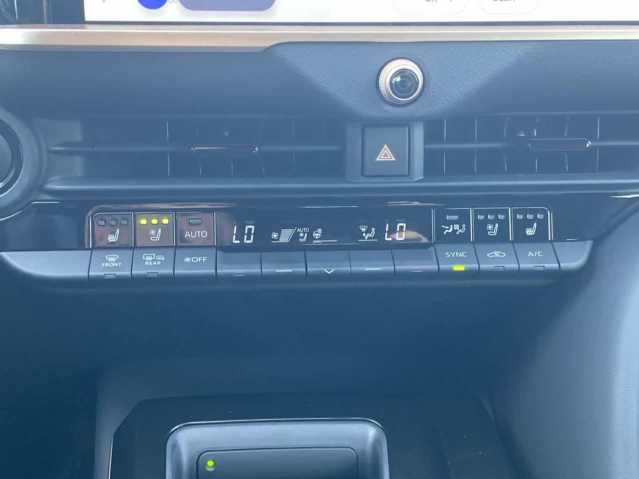 Thumbnail: 2025 Toyota Crown Signia - 18