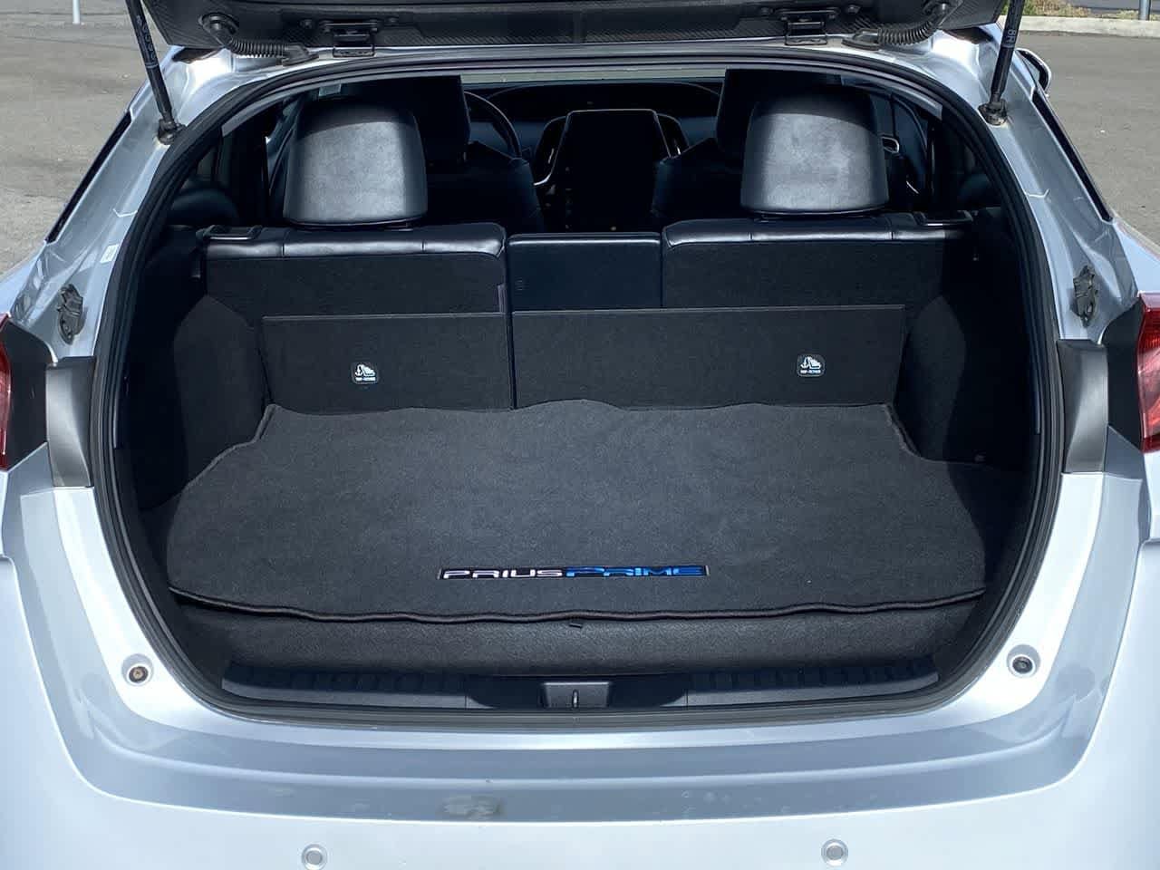 Thumbnail: 2019 Toyota Prius Prime - 23