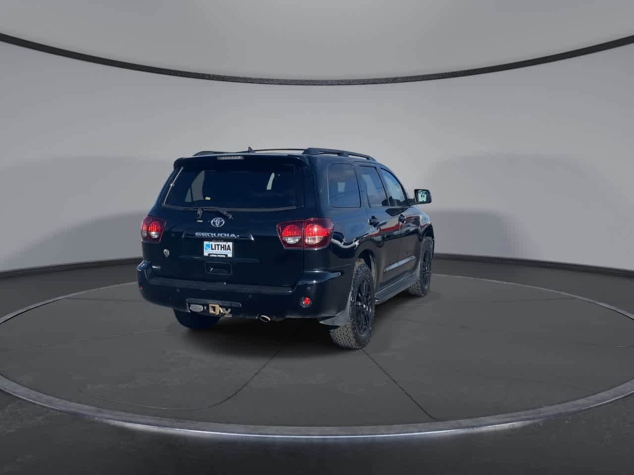 Thumbnail: 2019 Toyota Sequoia - 9