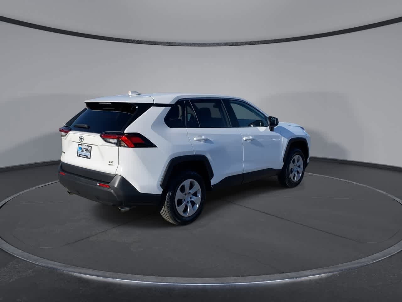 Thumbnail: 2024 Toyota RAV4 - 8