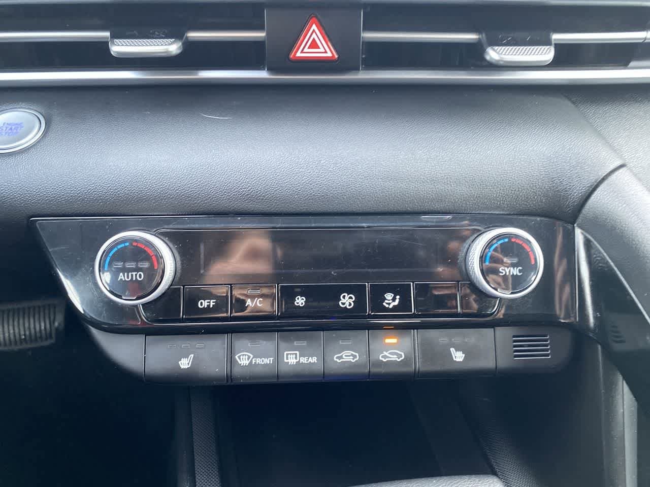 Thumbnail: 2023 Hyundai Elantra - 18