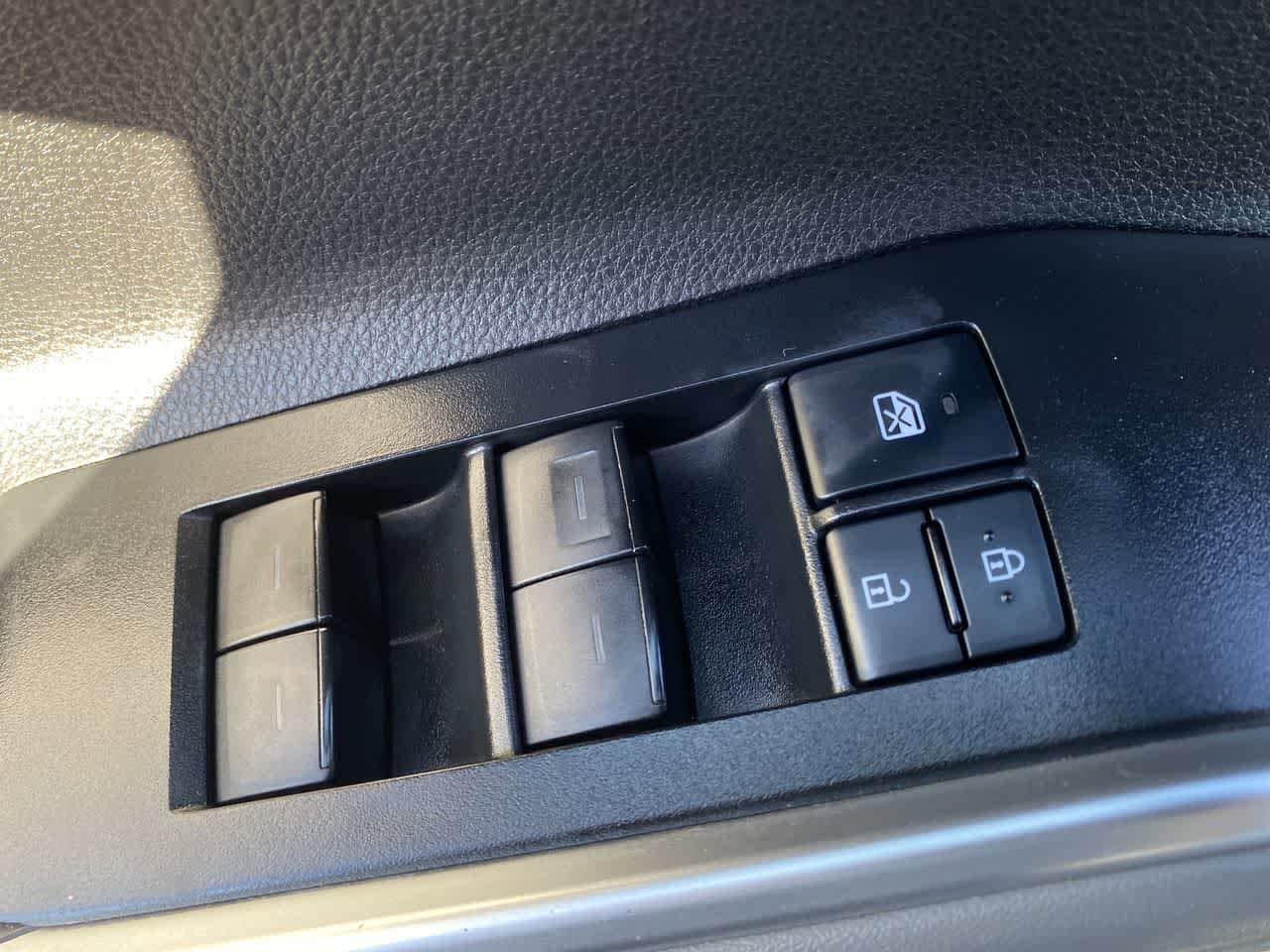 Thumbnail: 2021 Toyota Highlander - 13