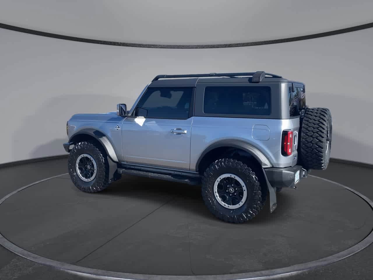 Thumbnail: 2021 Ford Bronco - 6