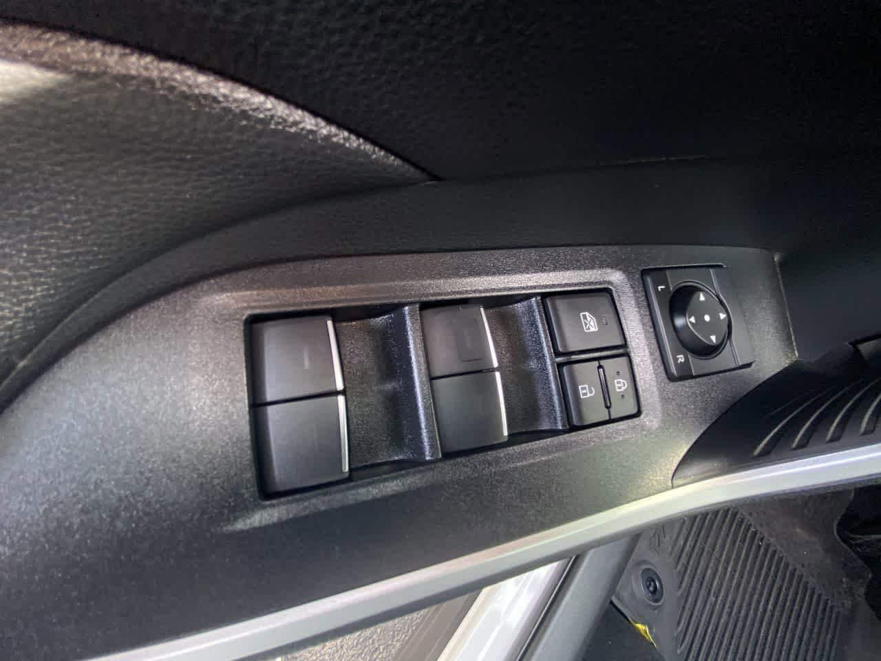 Thumbnail: 2023 Toyota RAV4 - 13