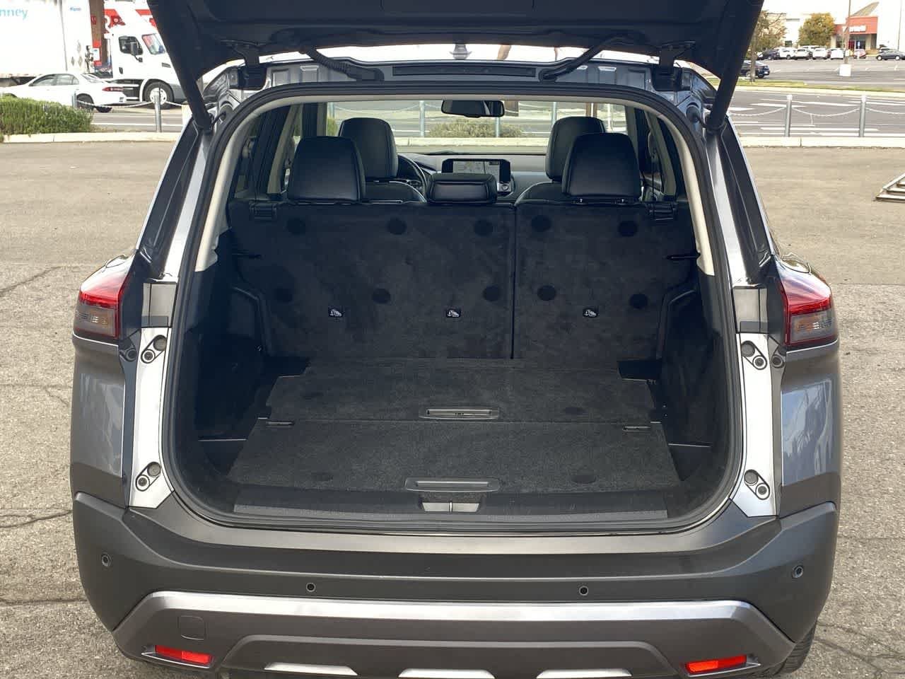 Thumbnail: 2023 Nissan Rogue - 24