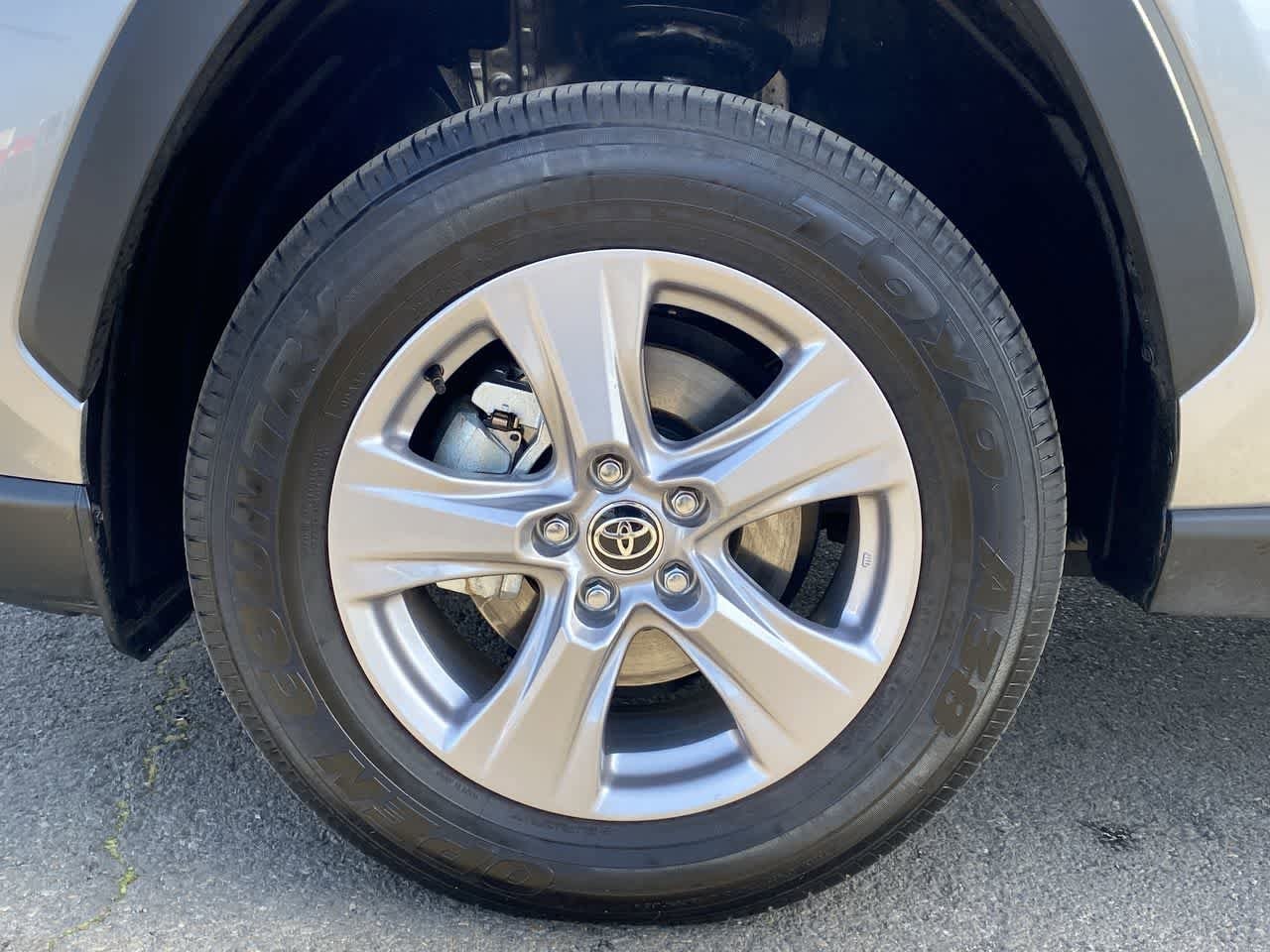 Thumbnail: 2025 Toyota RAV4 - 10