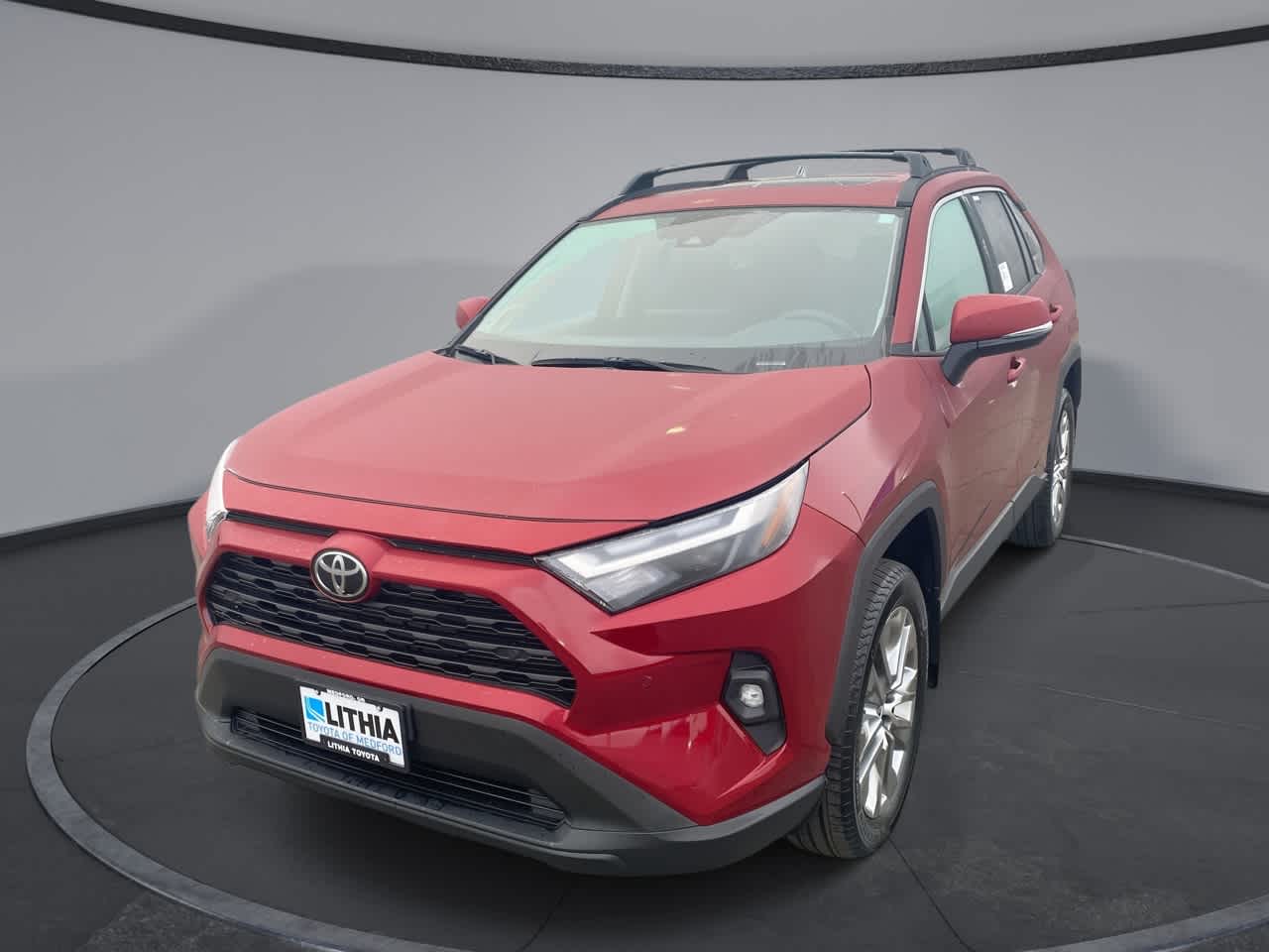 2025 Toyota RAV4 XLE Premium's photo