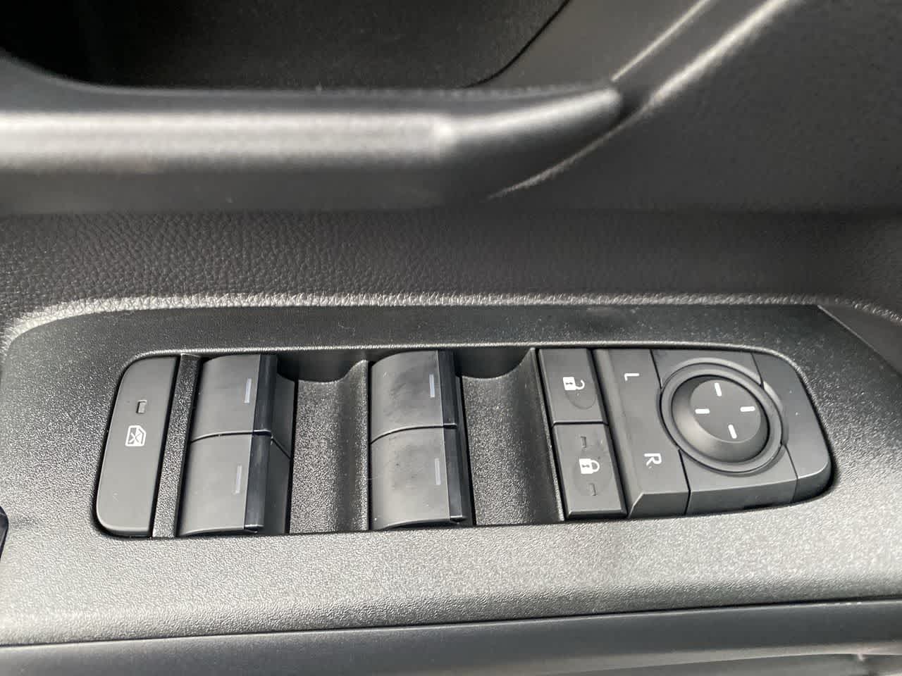 Thumbnail: 2025 Toyota 4Runner - 13