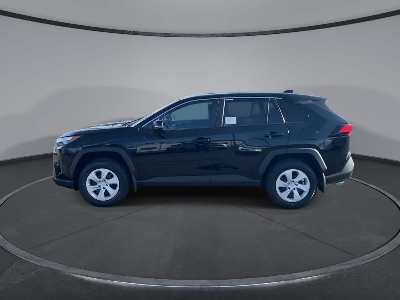 Thumbnail: 2025 Toyota RAV4 - 5