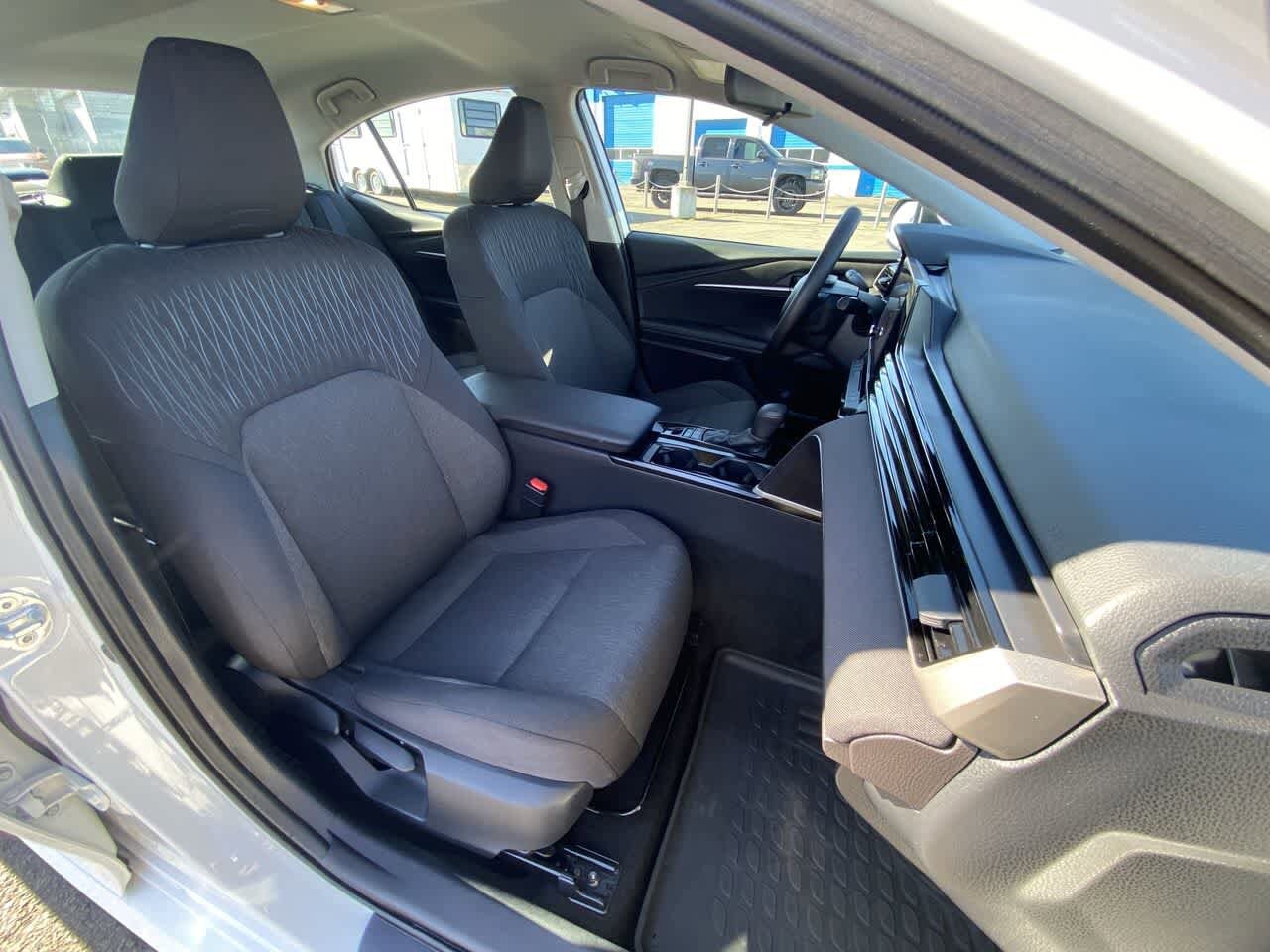 Thumbnail: 2025 Toyota Camry - 23