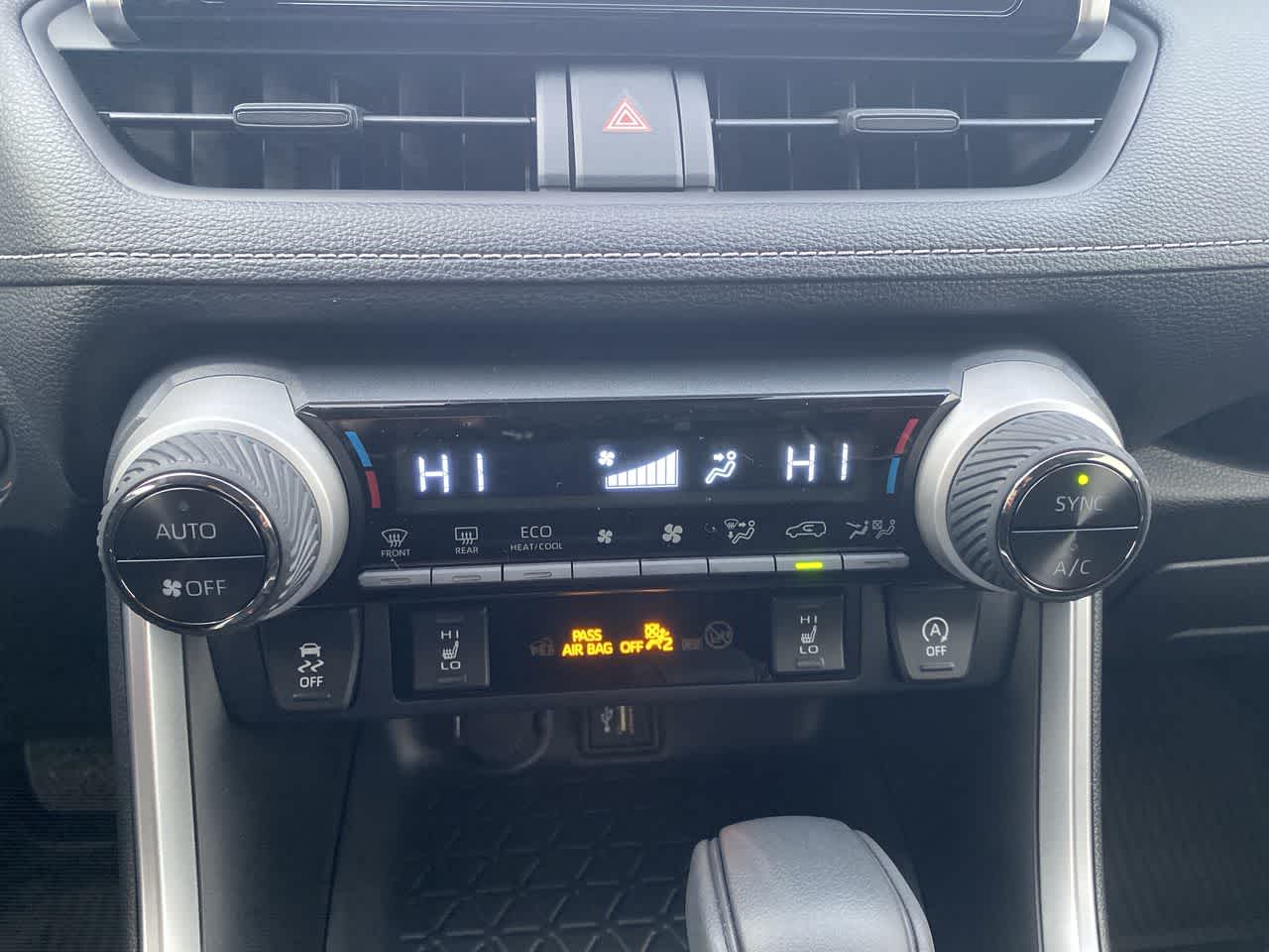 Thumbnail: 2025 Toyota RAV4 - 18