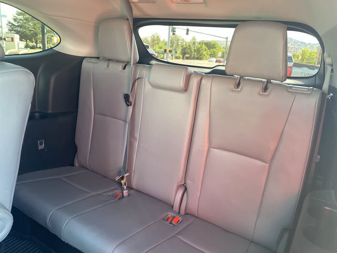 Thumbnail: 2021 Toyota Highlander - 24