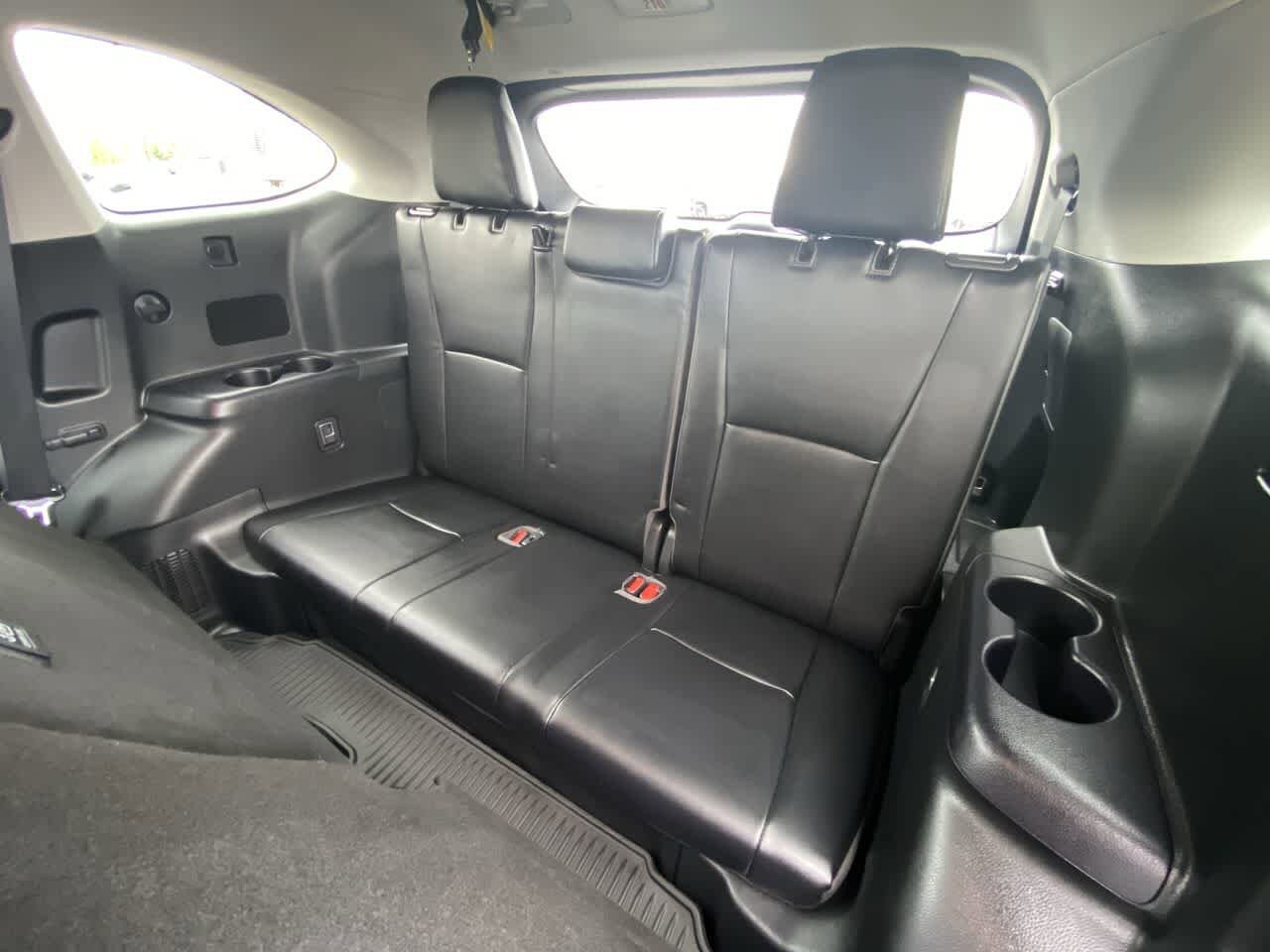 Thumbnail: 2022 Toyota Highlander - 23