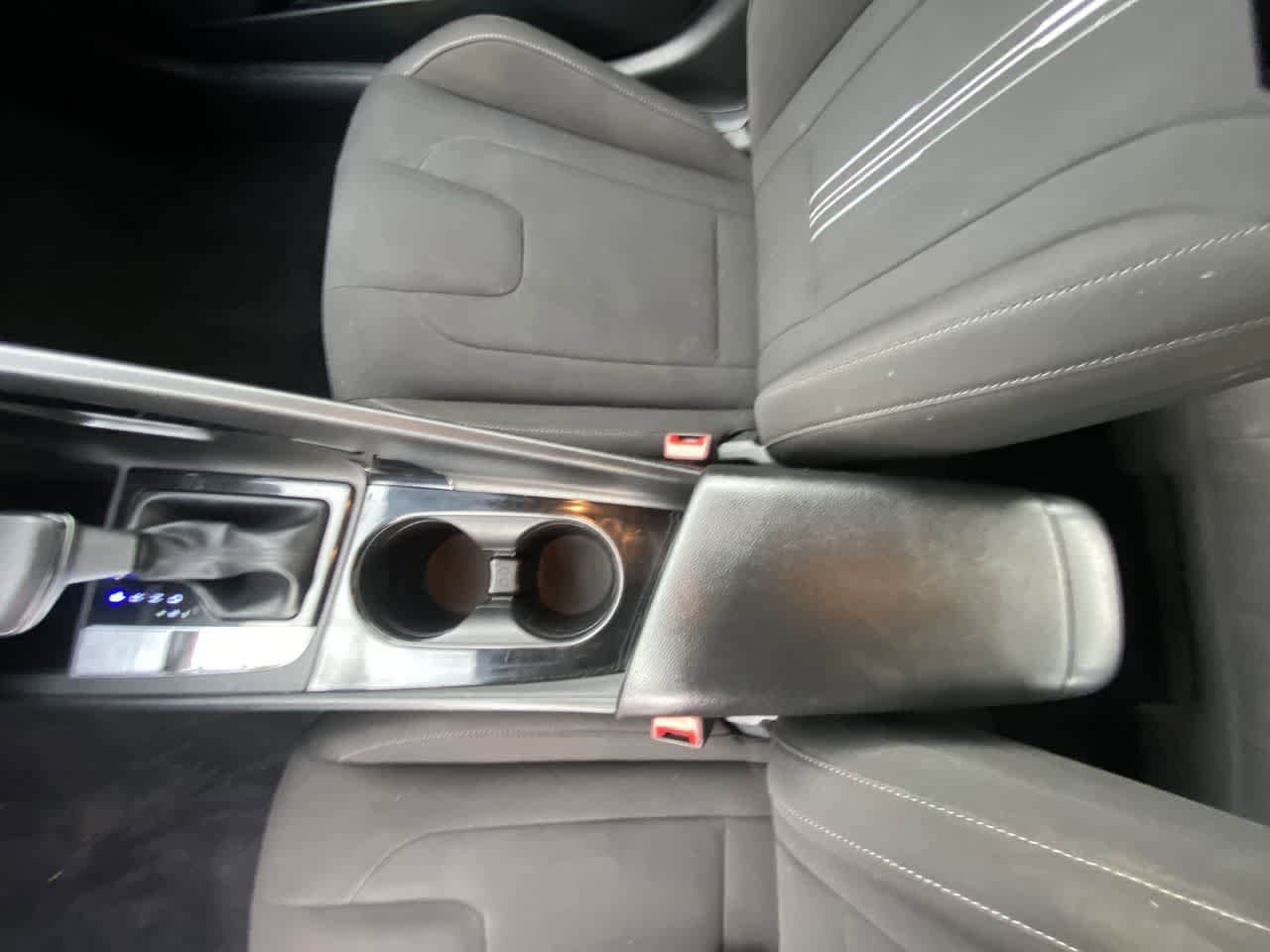 Thumbnail: 2023 Hyundai Elantra - 20