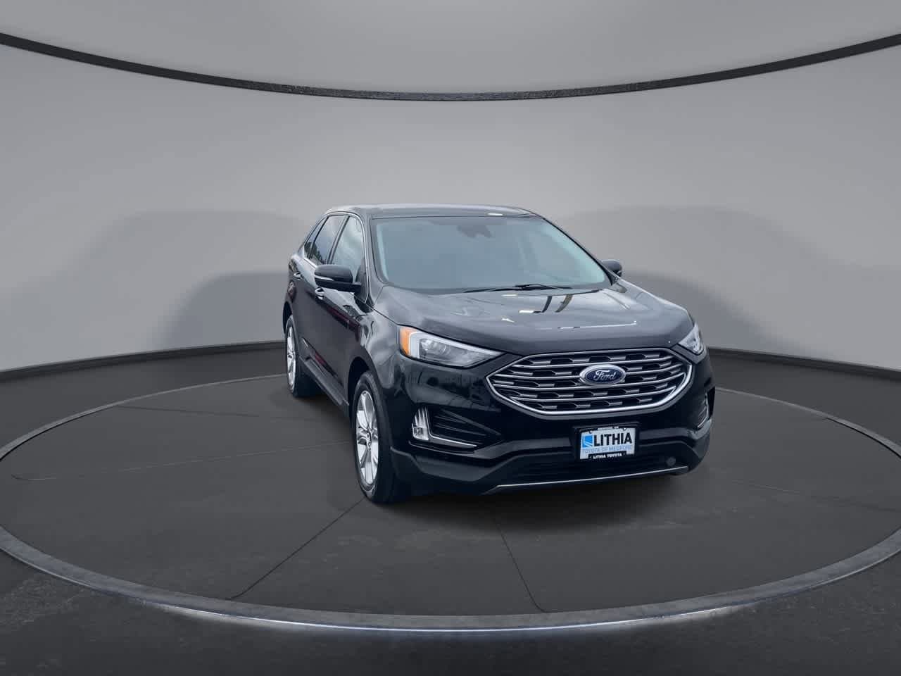 Thumbnail: 2023 Ford Edge - 3