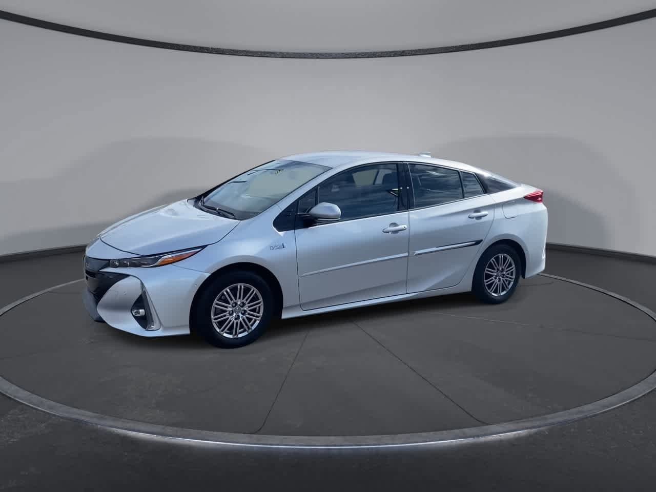 Thumbnail: 2019 Toyota Prius Prime - 4