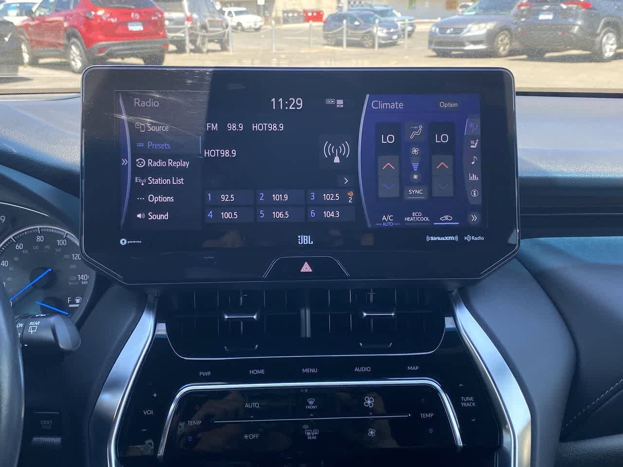 2021 Toyota Venza Limited 16