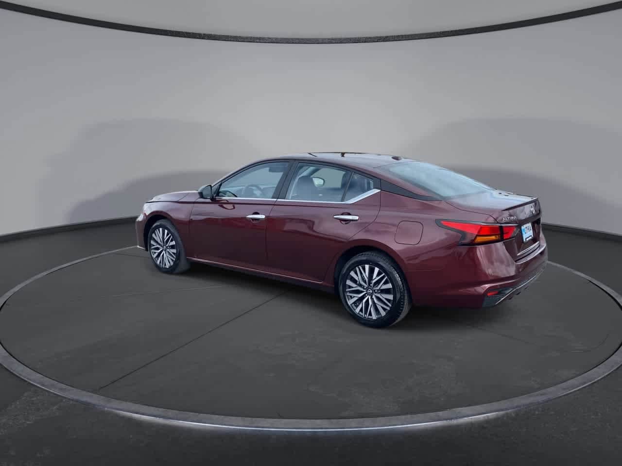 Thumbnail: 2025 Nissan Altima - 6