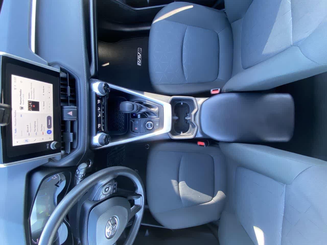 Thumbnail: 2025 Toyota RAV4 - 20