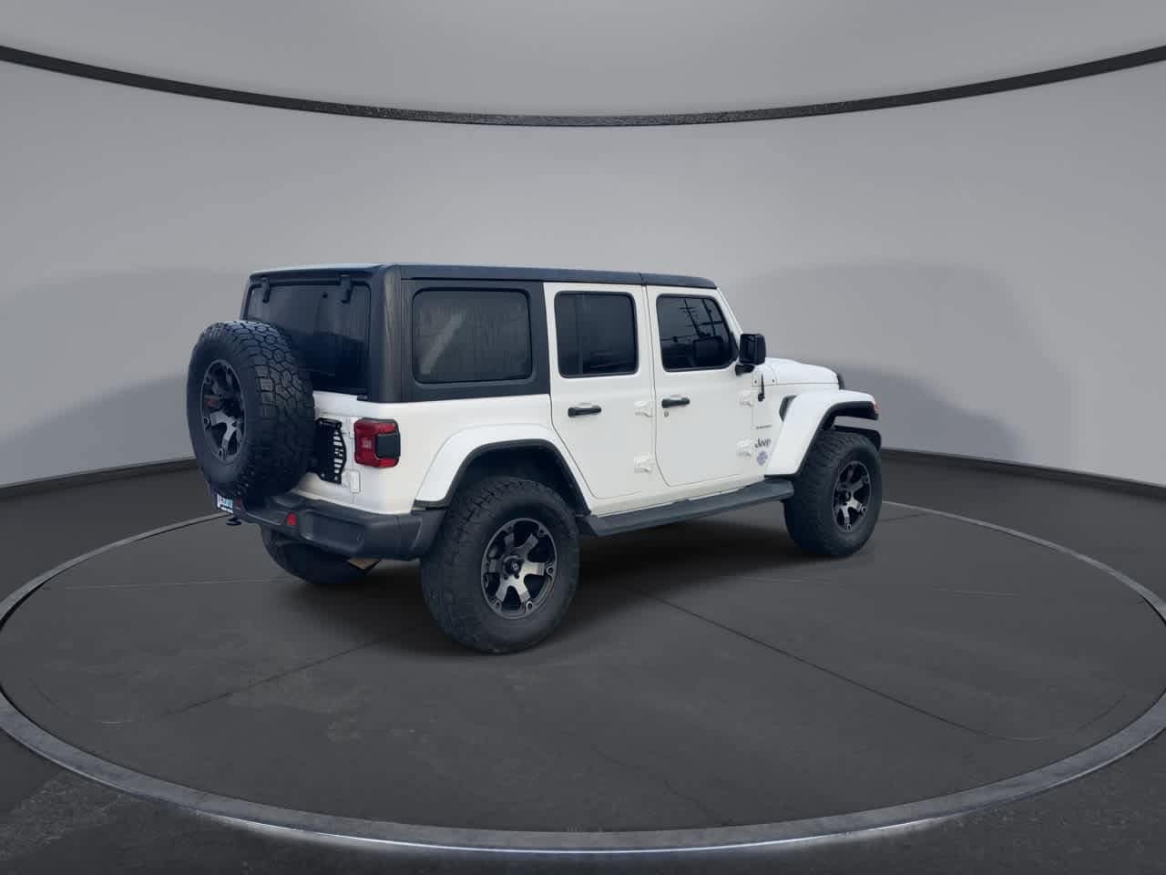 Thumbnail: 2019 Jeep Wrangler - 8