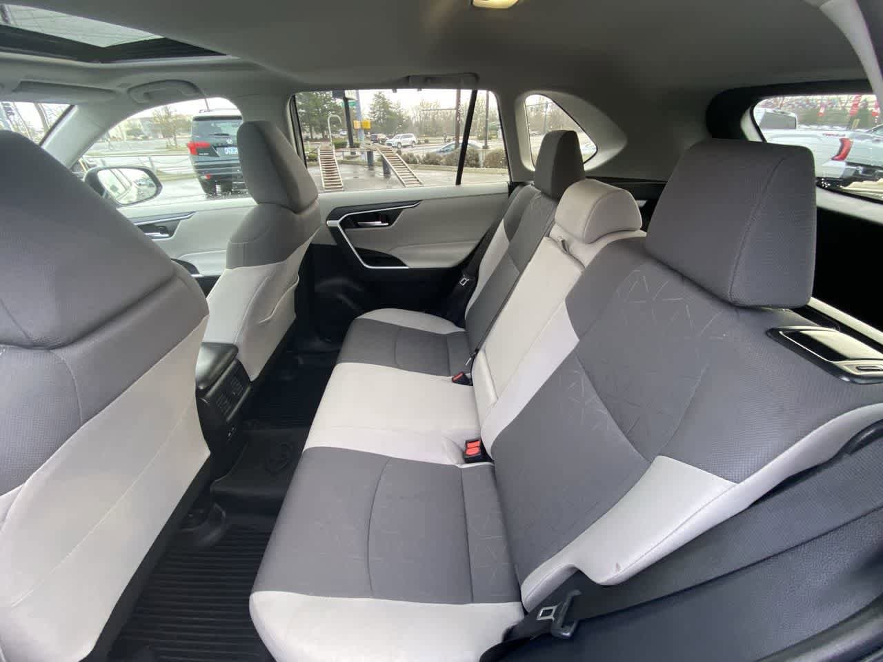 Thumbnail: 2025 Toyota RAV4 - 22