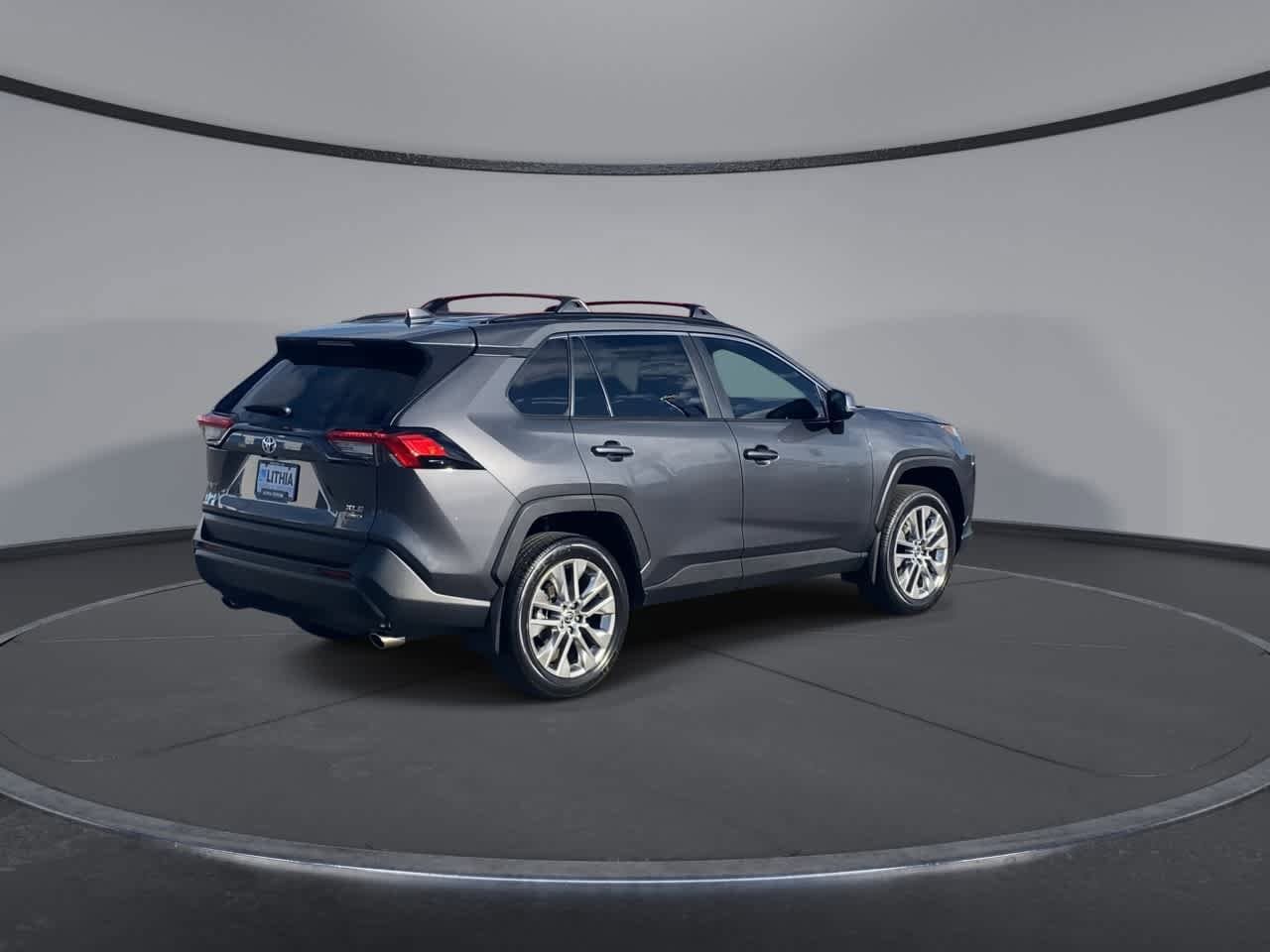 Thumbnail: 2024 Toyota RAV4 - 9