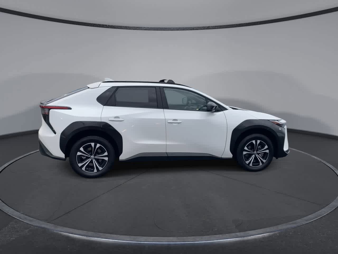 Thumbnail: 2025 Toyota bZ4X - 9