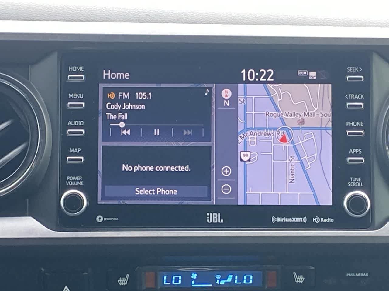 Thumbnail: 2020 Toyota Tacoma - 16