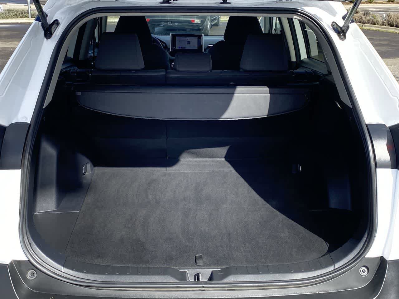 Thumbnail: 2025 Toyota RAV4 - 22