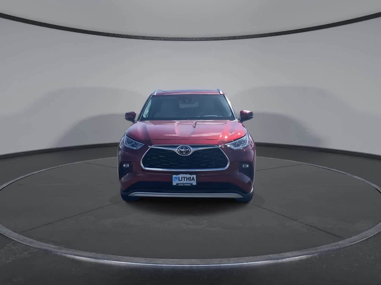 Thumbnail: 2021 Toyota Highlander - 4