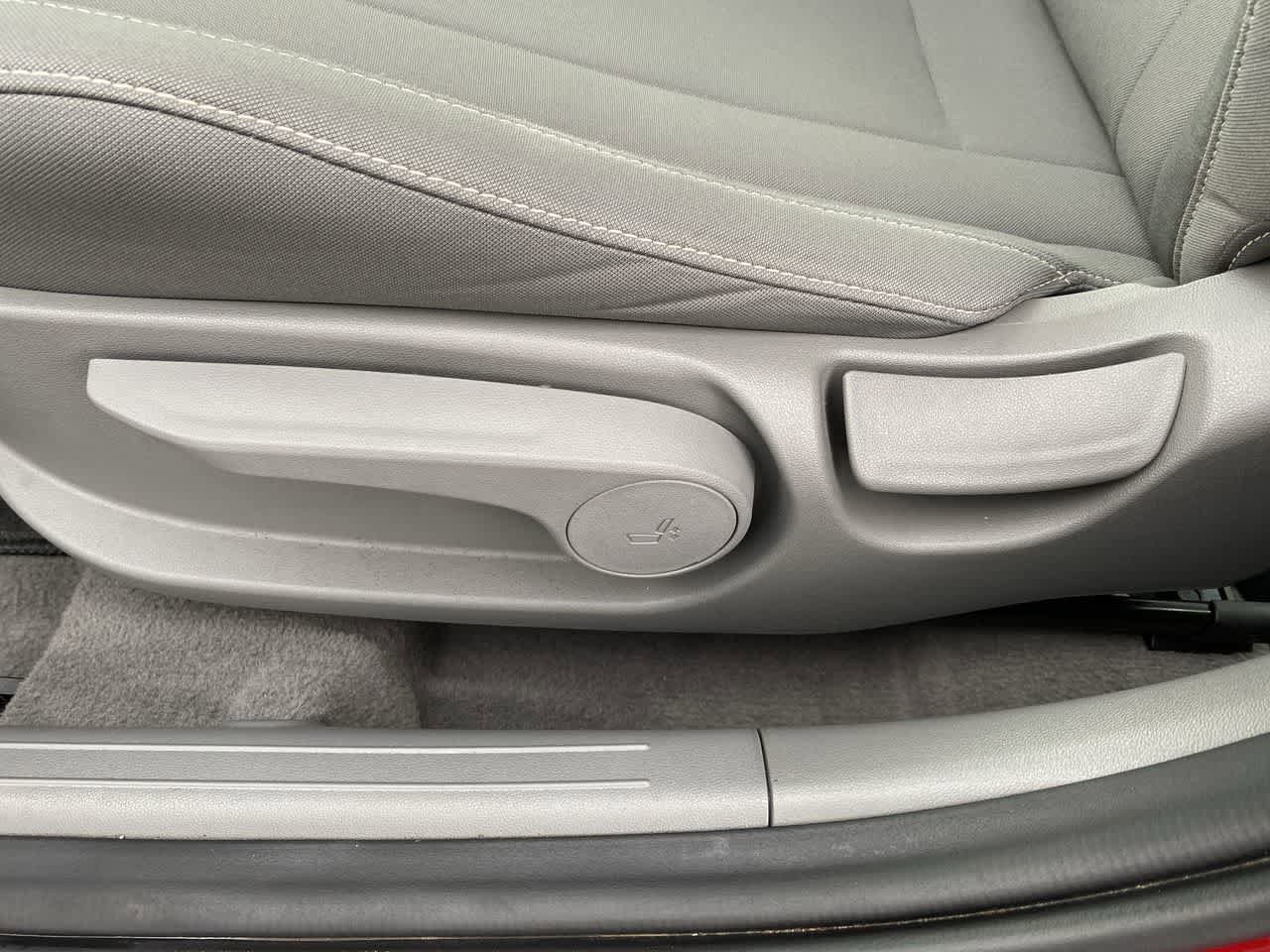 Thumbnail: 2025 Hyundai Elantra - 12