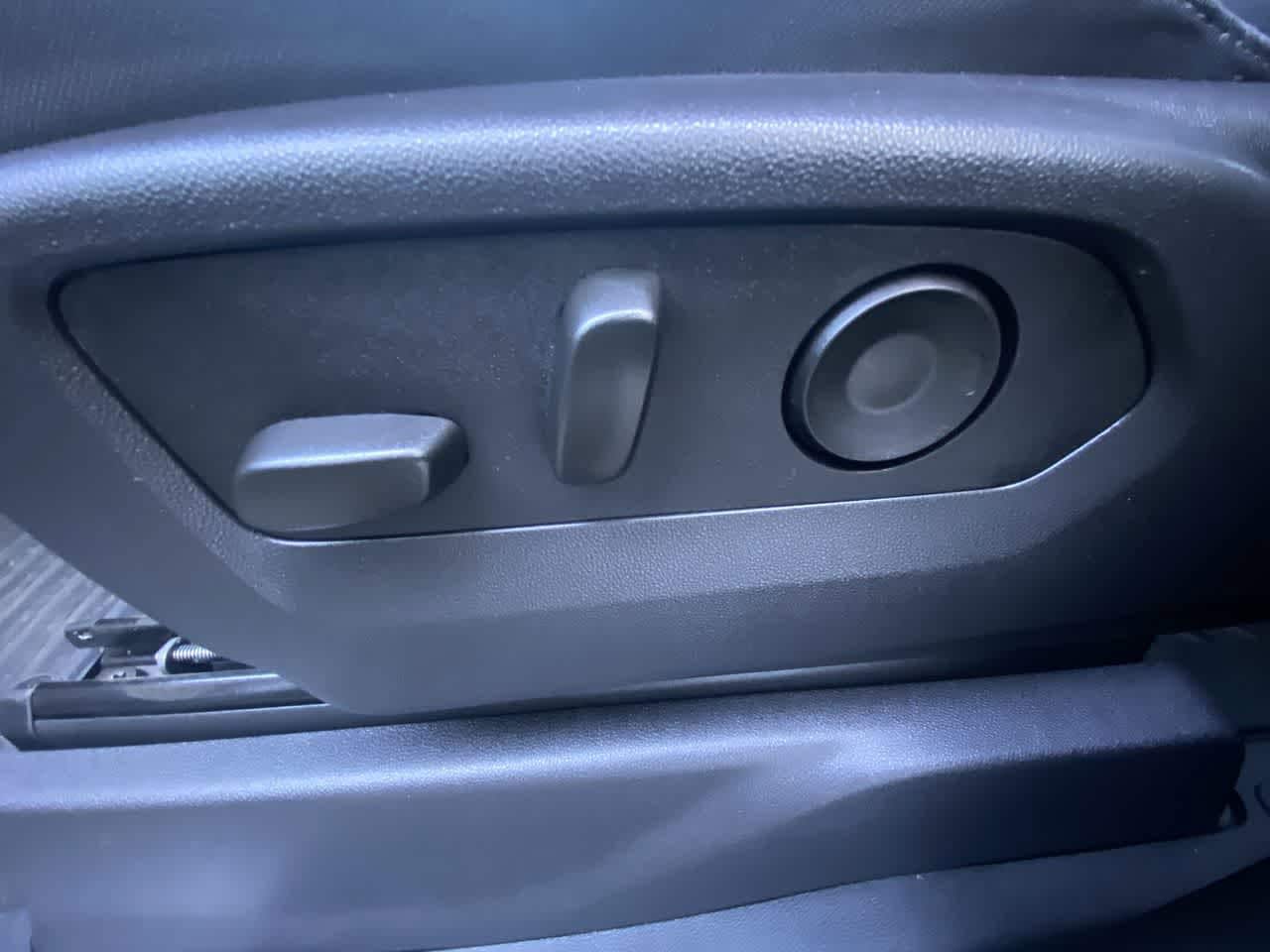 Thumbnail: 2025 Chevrolet Silverado 1500 - 12