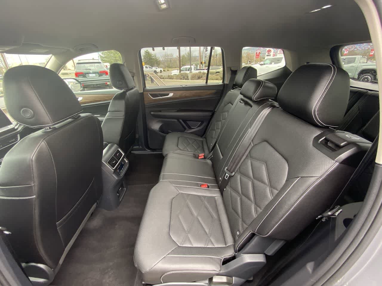 Thumbnail: 2025 Volkswagen Atlas - 21