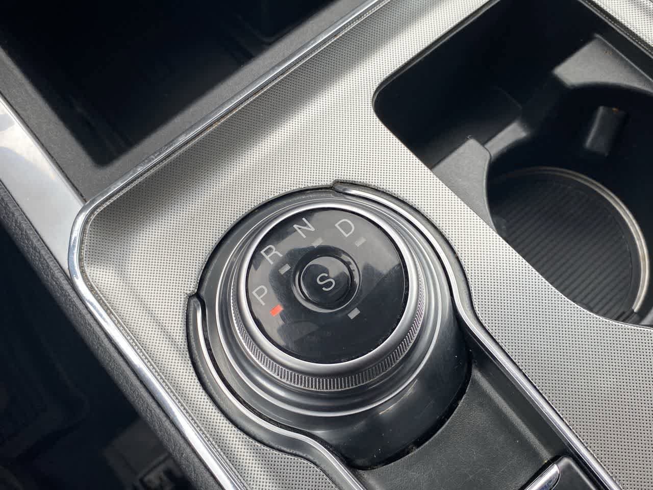 Thumbnail: 2023 Ford Edge - 19