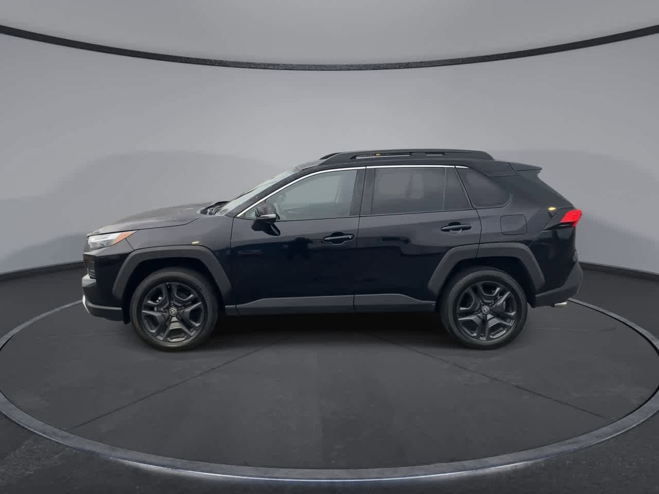 Thumbnail: 2024 Toyota RAV4 - 5