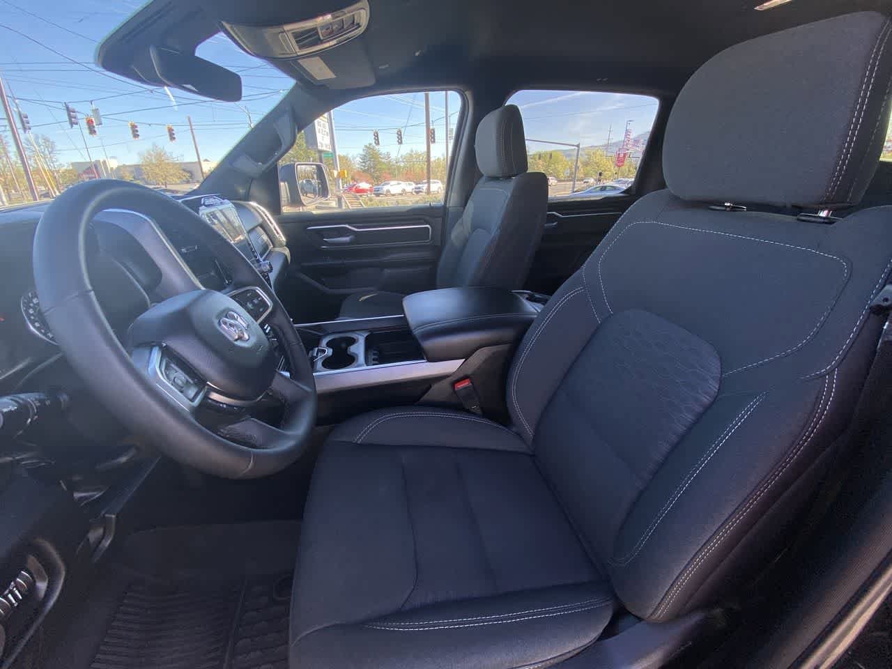 Thumbnail: 2025 RAM 1500 - 11