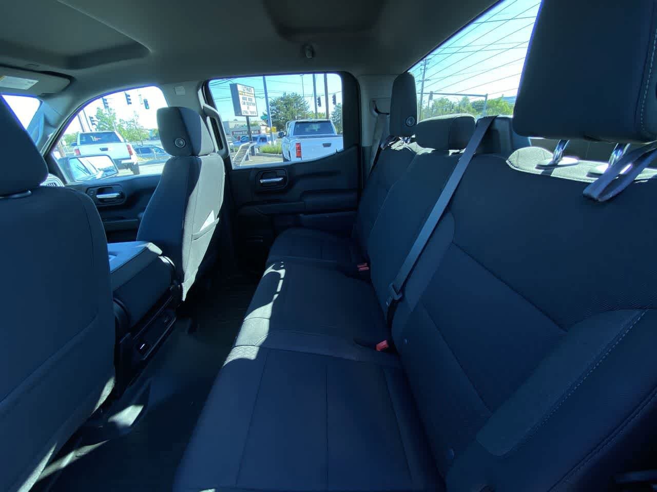 Thumbnail: 2022 Chevrolet Silverado 1500 - 21