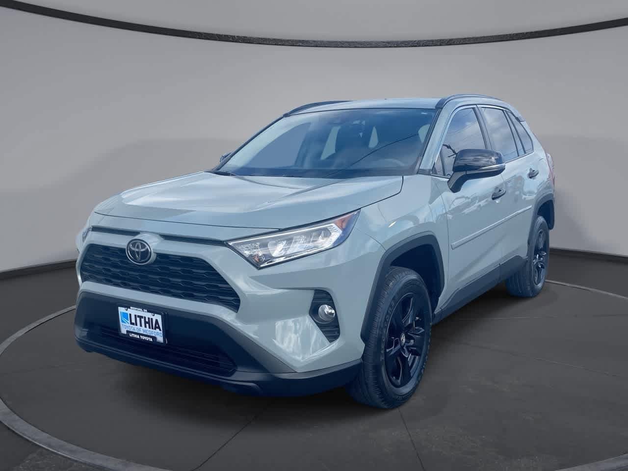 Thumbnail: 2019 Toyota RAV4 - 1