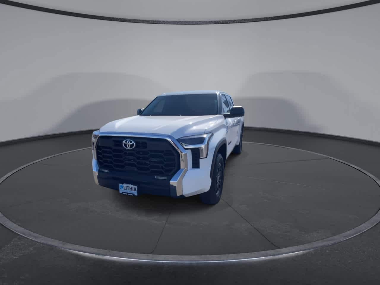 Thumbnail: 2024 Toyota Tundra - 3