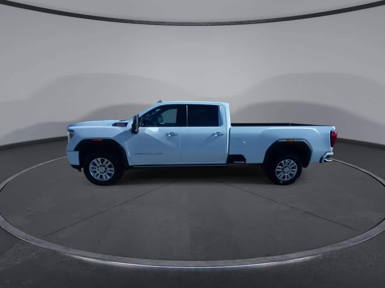Thumbnail: 2022 GMC Sierra 3500 - 5