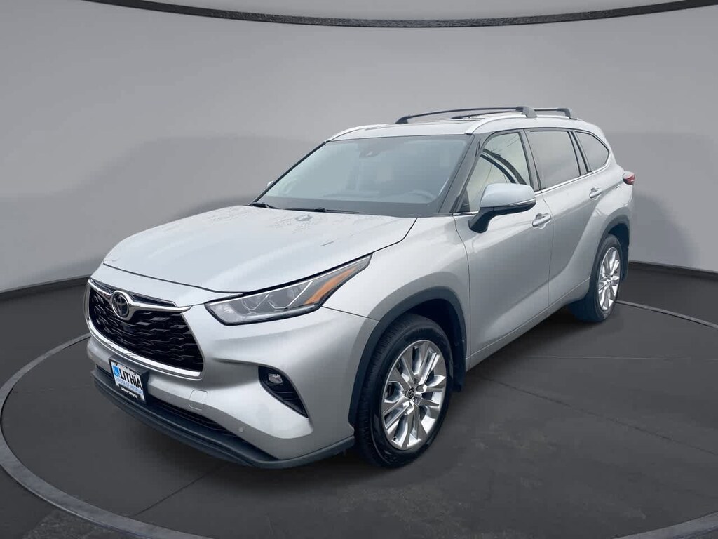 Used 2023 Toyota Highlander Limited SUV