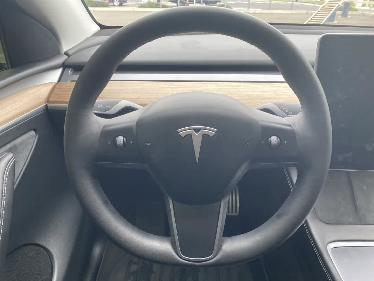 Thumbnail: 2023 Tesla Model Y - 14